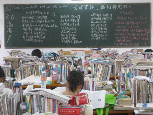 5年撤销5345个专业，大学正在&ldquo;大撤退&rdquo;