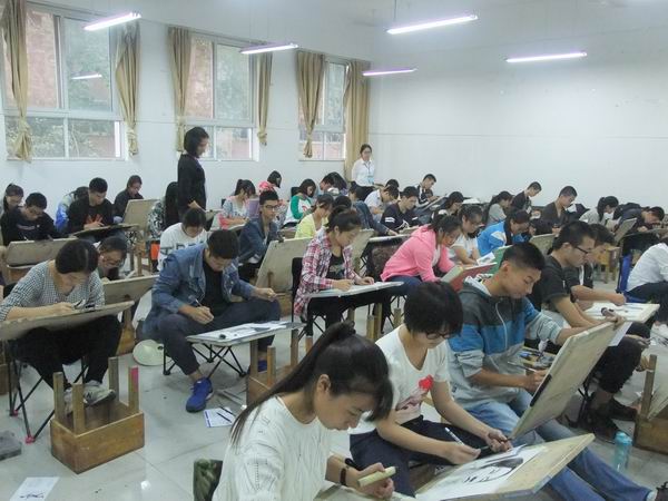 16所高校设就业薪资最高的美术类专业